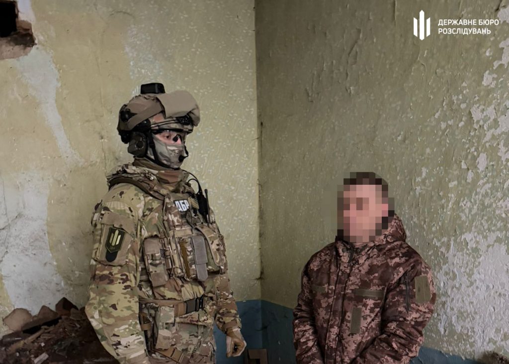 «Бізнес» на загиблих воїнах. На Вінниччині ДБР затримало колишнього військового