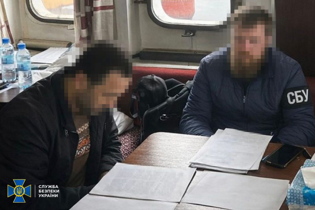 Затриманому в Одесі капітану іноземного судна оголосили підозру за незаконні рейси з Криму