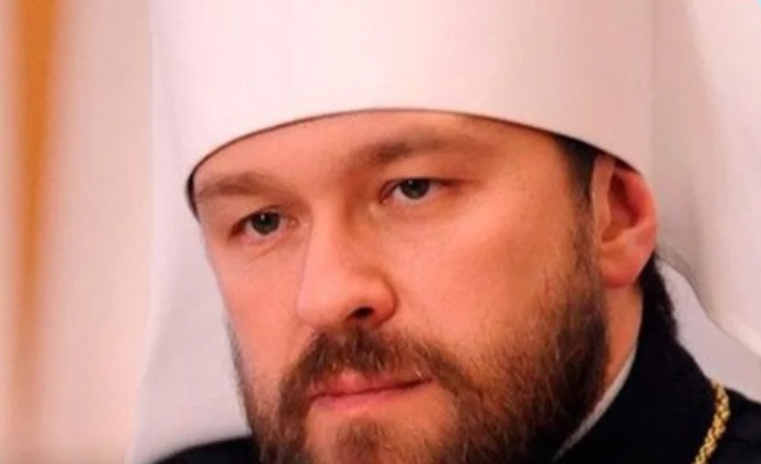 У Чехії в автівці російського митрополита виявили «речовину білого кольору». Він каже, що це провокація