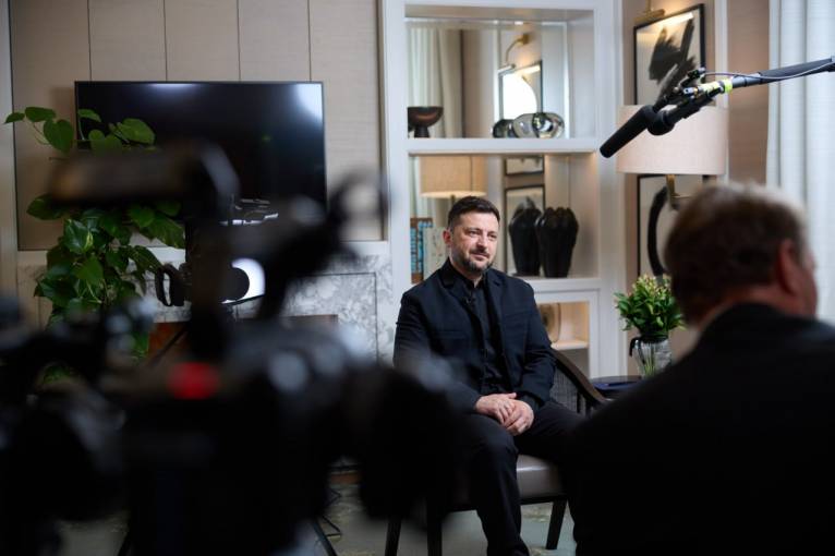 Зеленський після G7 заявив про зимову підтримку України: “Партнери готують захист від можливих атак рф”