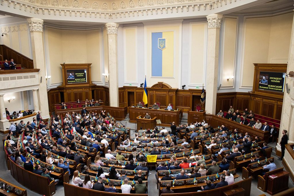 Зарплати поліцейських значно зростуть: нардепи ухвалили закон