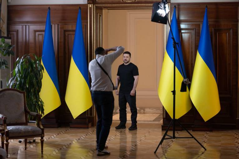 Зеленський запускає український аналог Patriot: президент анонсував старт проєкту “Фрея” у Франції